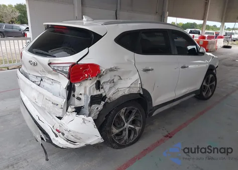 2017 Hyundai Tucson Limited z USA, uszkodzony, nr VIN KM8J33A25HU461806